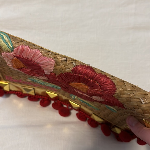 Betsey Johnson raffia clutch - Picture 2 of 5